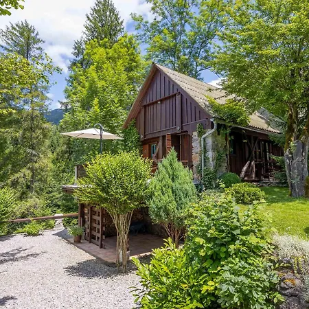 2 Bedroom Amazing In Delnice