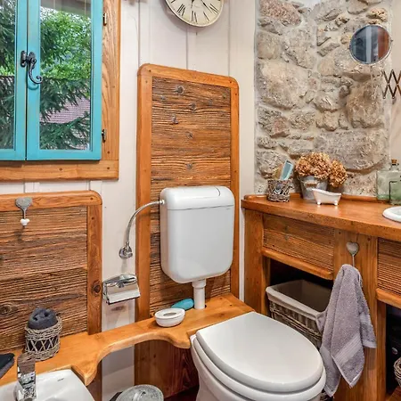 2 Bedroom Amazing In *